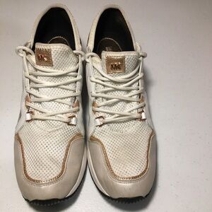 Michael Michael Kors Shoes Size 10M